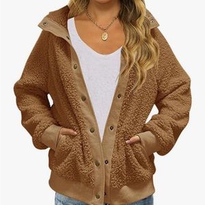 Medium Size Sherpa Light Brown Jacket. NWT!
